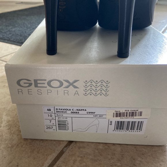 Geox Faviola Pumps black nappa leather NEW in box - Picture 6 of 7